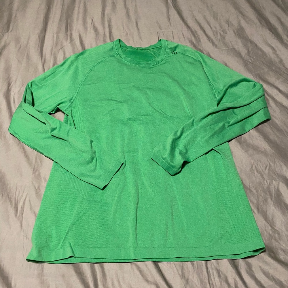 Lululemon shirt